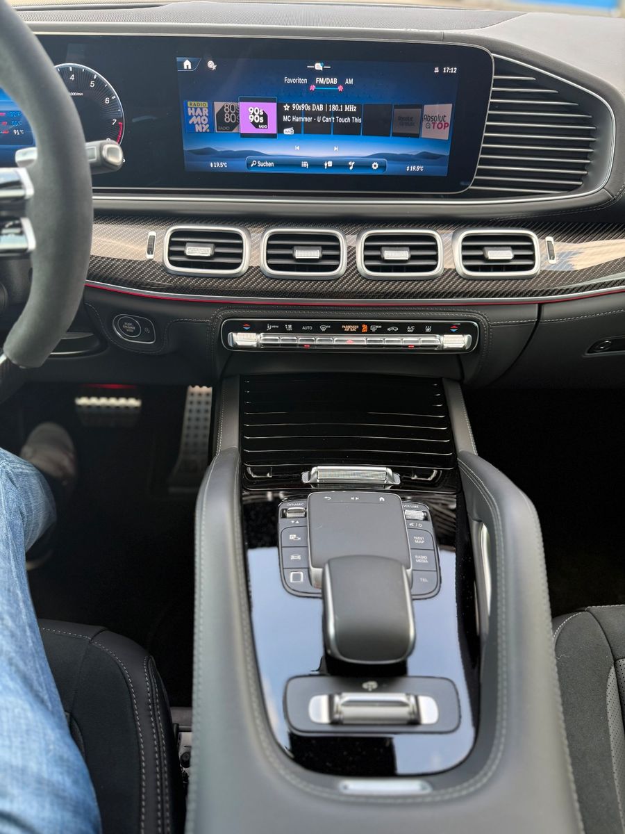 Mercedes-Benz GLE 63 AMG Voll /Carbon/ AHK/Standheizung