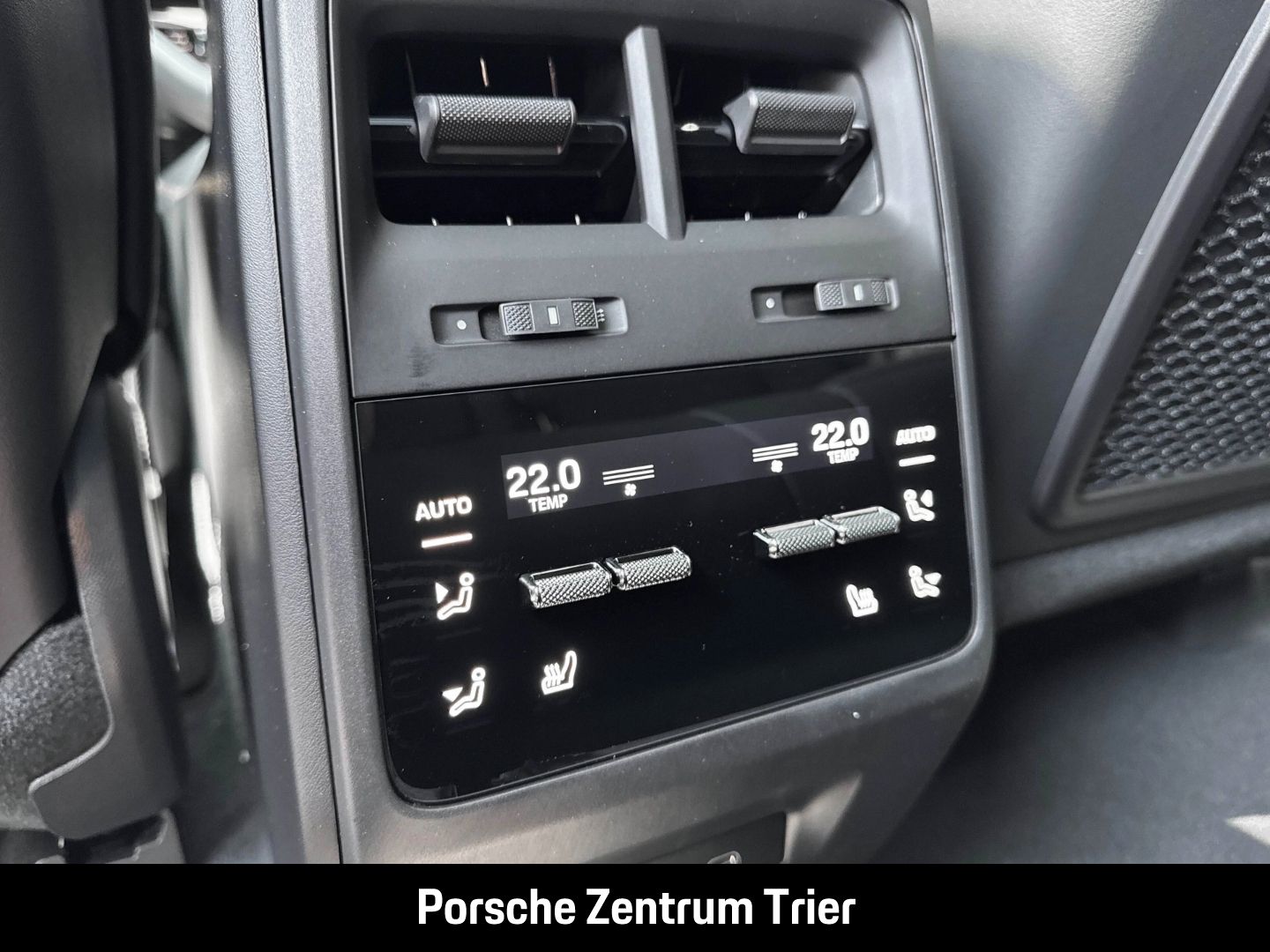 Porsche Macan 4 BOSE Panoramadach Luftfederung InnoDrive