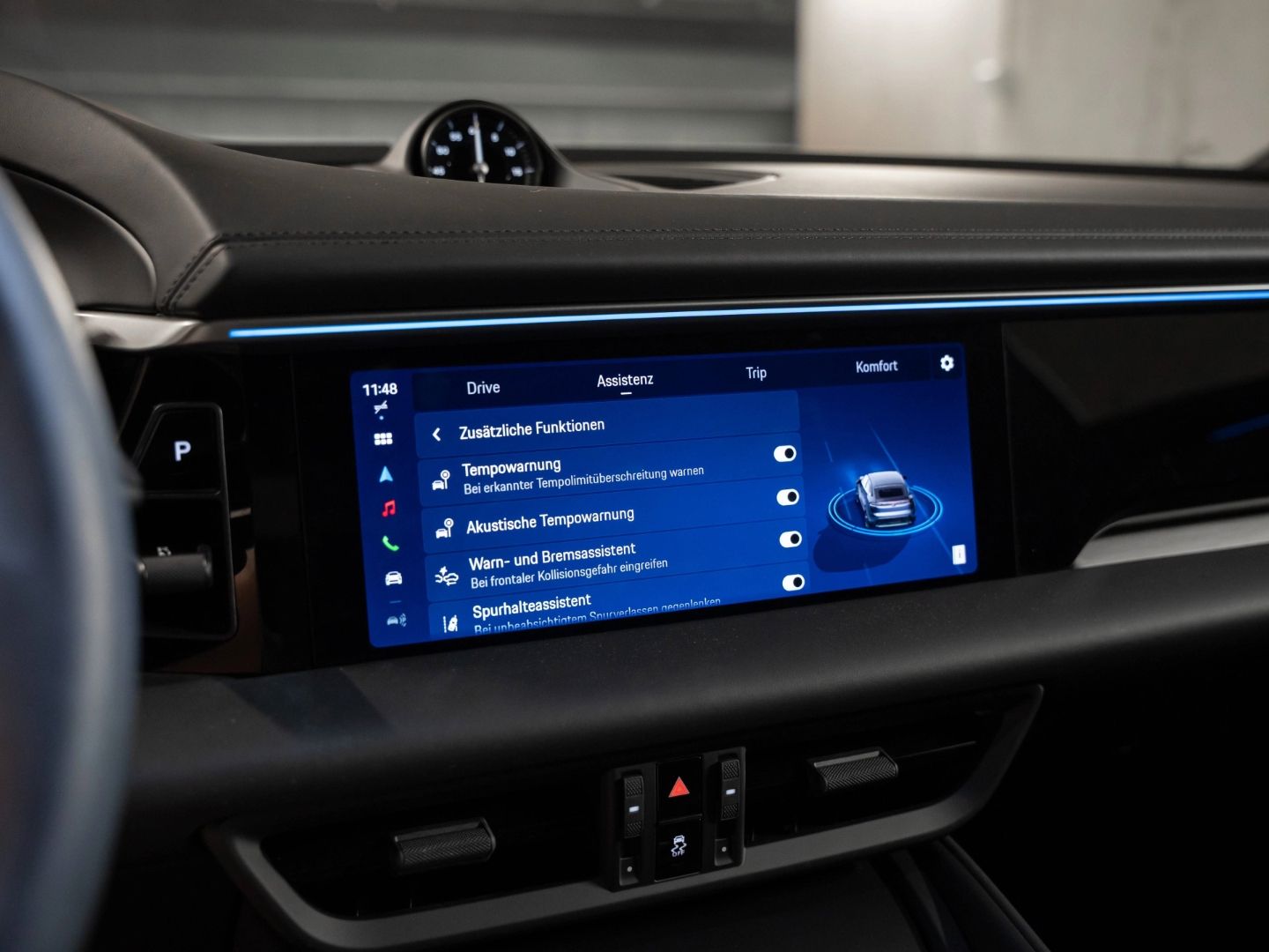 Porsche Macan 4S Sport Chrono Paket AR HUD InnoDrive
