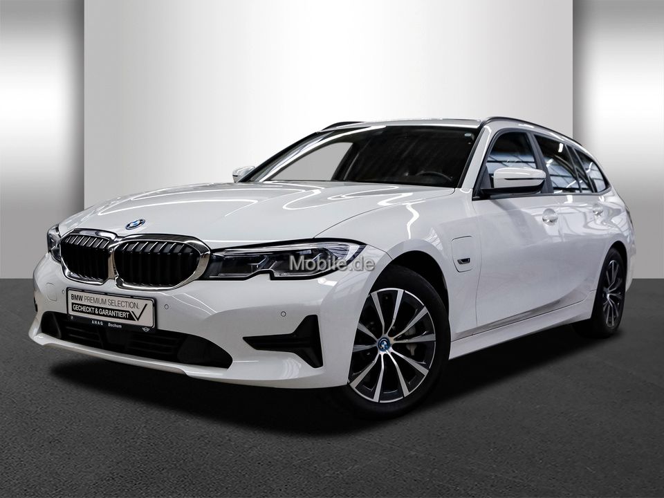 BMW 330e Touring Advantage - Samsaru's Car Outlet