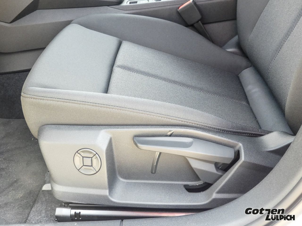 Audi A3 Sportback 35 TFSI S line - Samsaru's Car Outlet