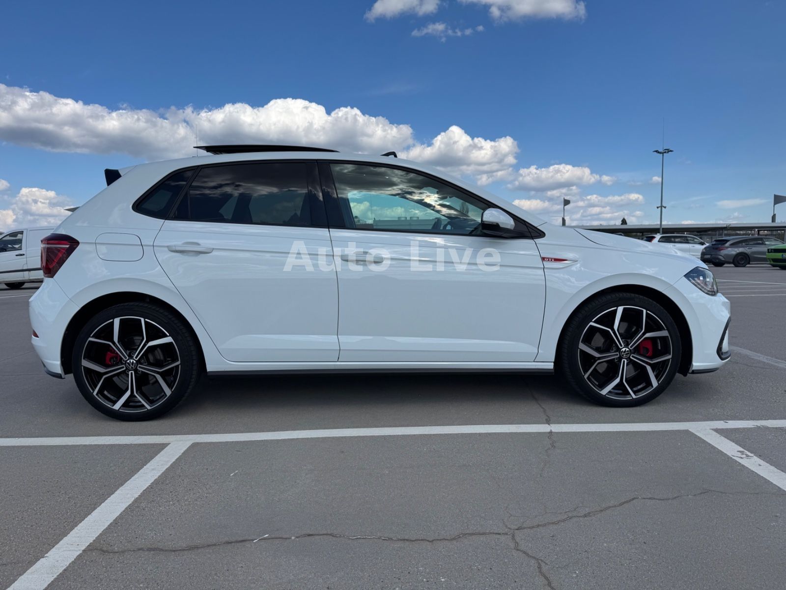 Volkswagen Polo GTI 2.0 TSI DSG*PANO*NAVI*VIRT*MATRI*KAMERA