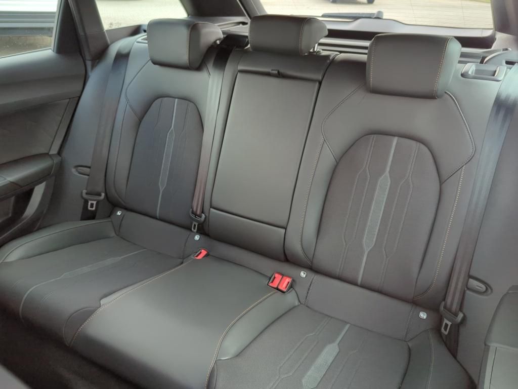 Cupra Leon SP 2.0TDI - Samsaru's Car Outlet