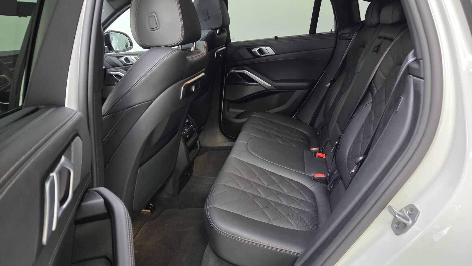 BMW X6 xDrive30d M Sport Pro 22Zoll Luftfeder AHK