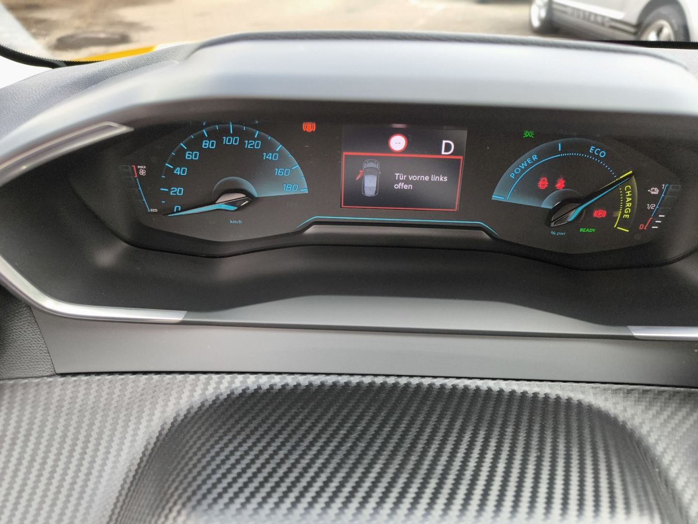Peugeot e-208 Allure - Samsaru's Car Outlet