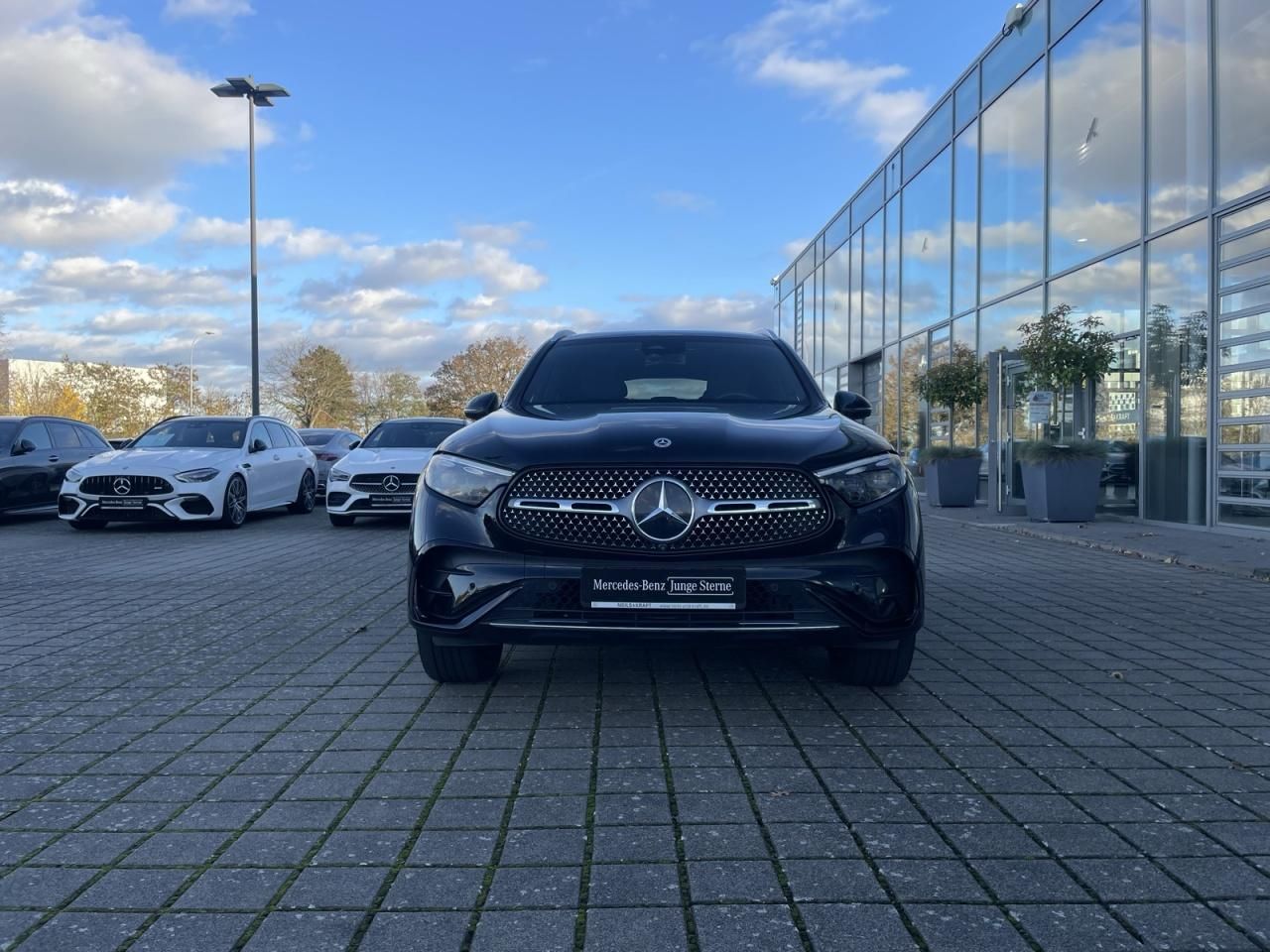 Mercedes-Benz GLC 300 e 4MATIC Pano SpurW LM S-Sitz ACC PDC
