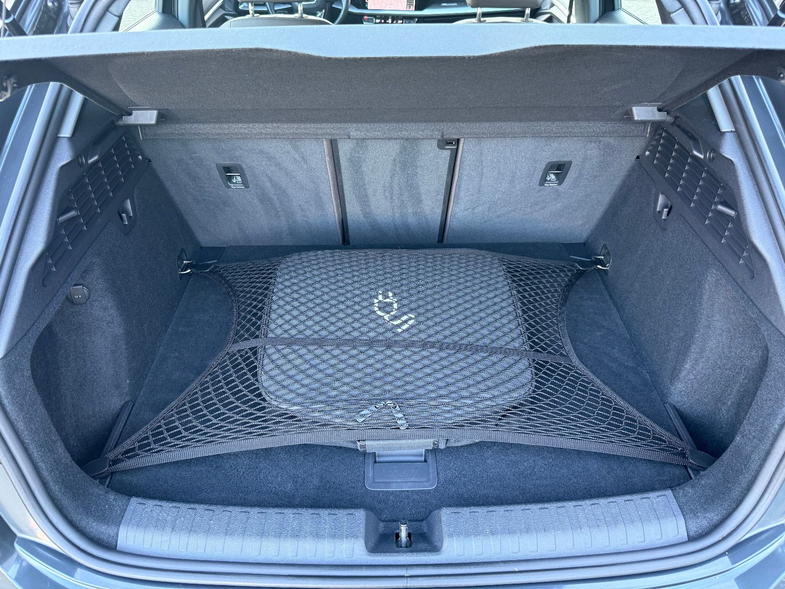 Audi A3 Sportback 40 TFSI e advanced - Samsaru's Car Outlet