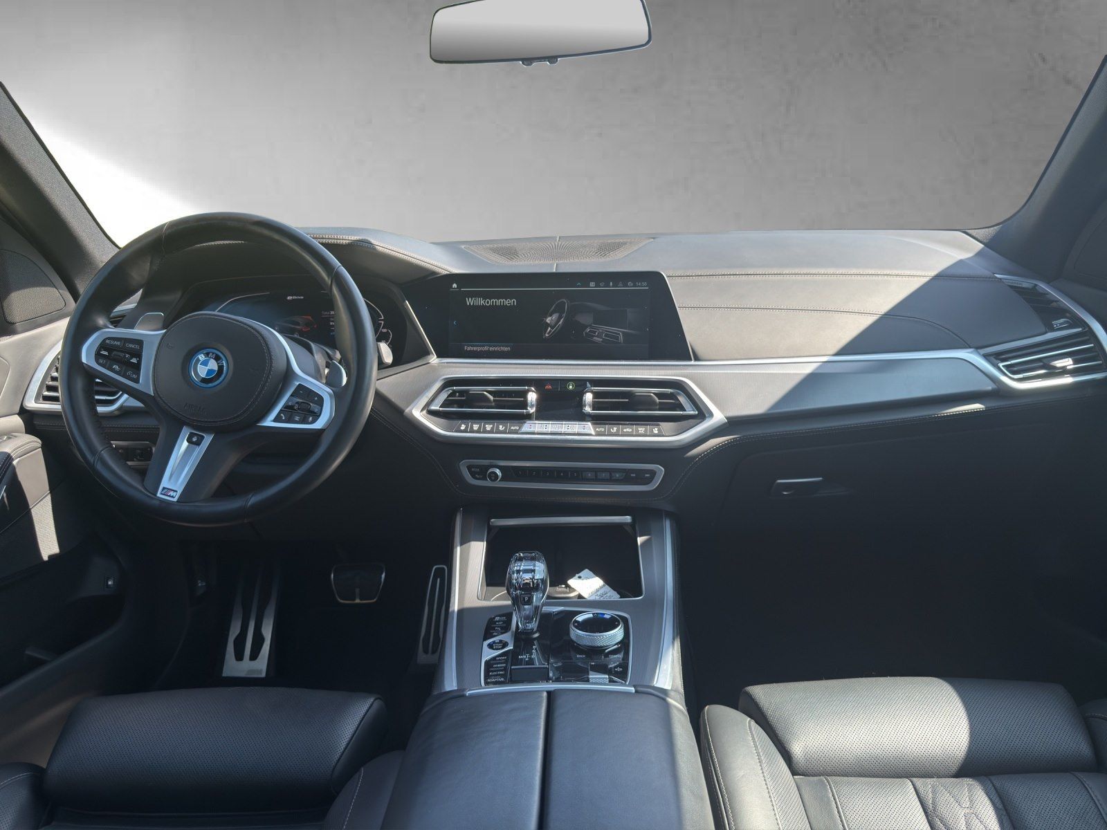 BMW X5 xDrive45e M Sport 22" Pano Komfortsitze 360°