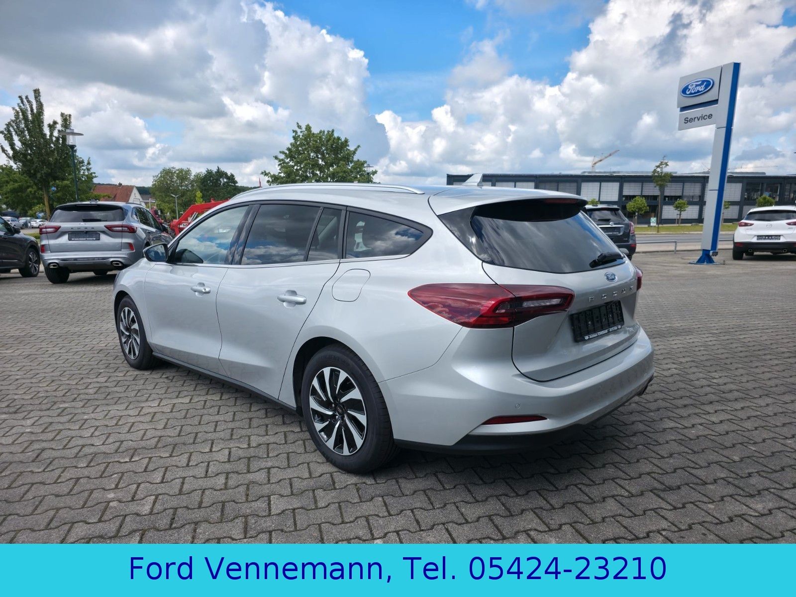 Ford Focus 1.0 EB Turnier Titanium X*iACC*TWA*4J.FGS*