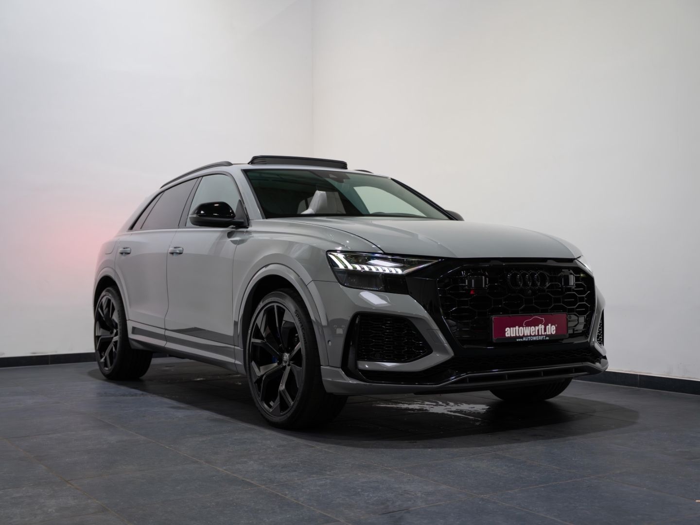 Audi RSQ8 4.0 TFSI QU PANO EXCLUSIVE DYNAMIK+ KERAMIK