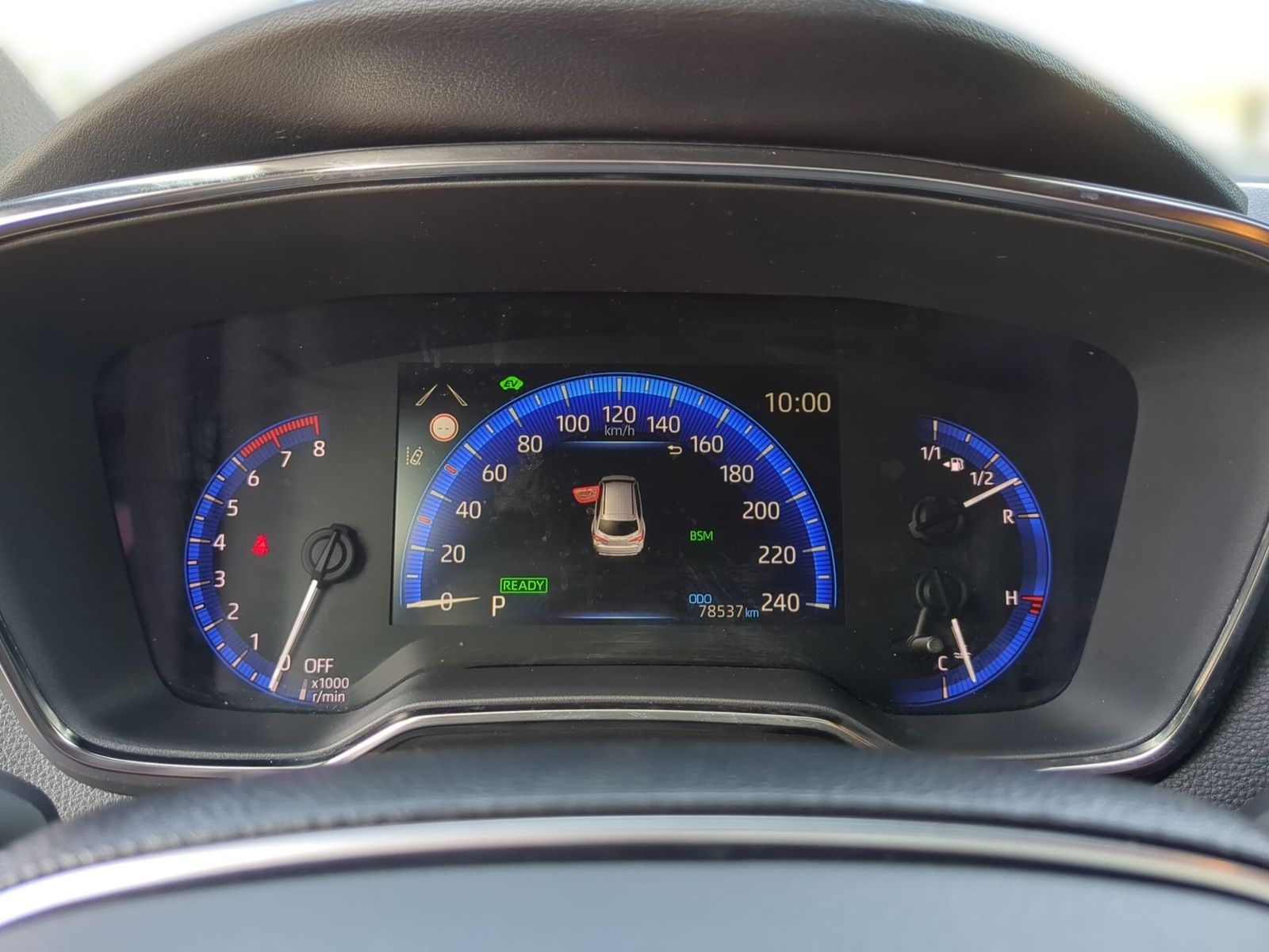 Toyota Corolla Touring Sports 2.0 Team - Samsaru's Car Outlet