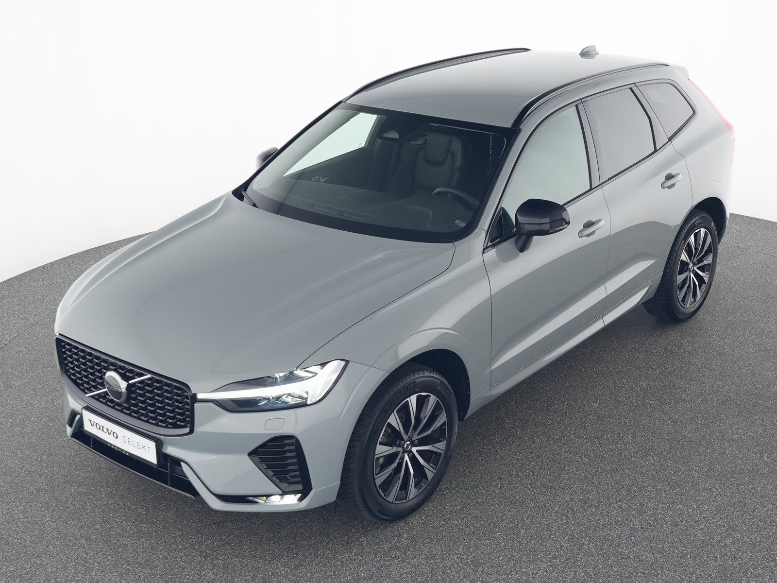 Volvo XC60 B4 Diesel Geartronic Plus Dark
