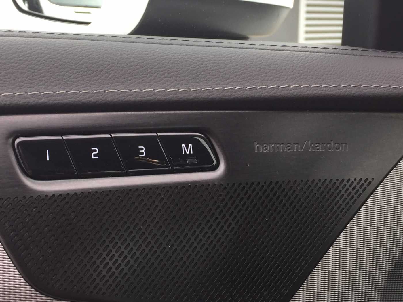 Volvo XC90 XC 90 T8 Plus Bright AWD Recharge Plug-In H