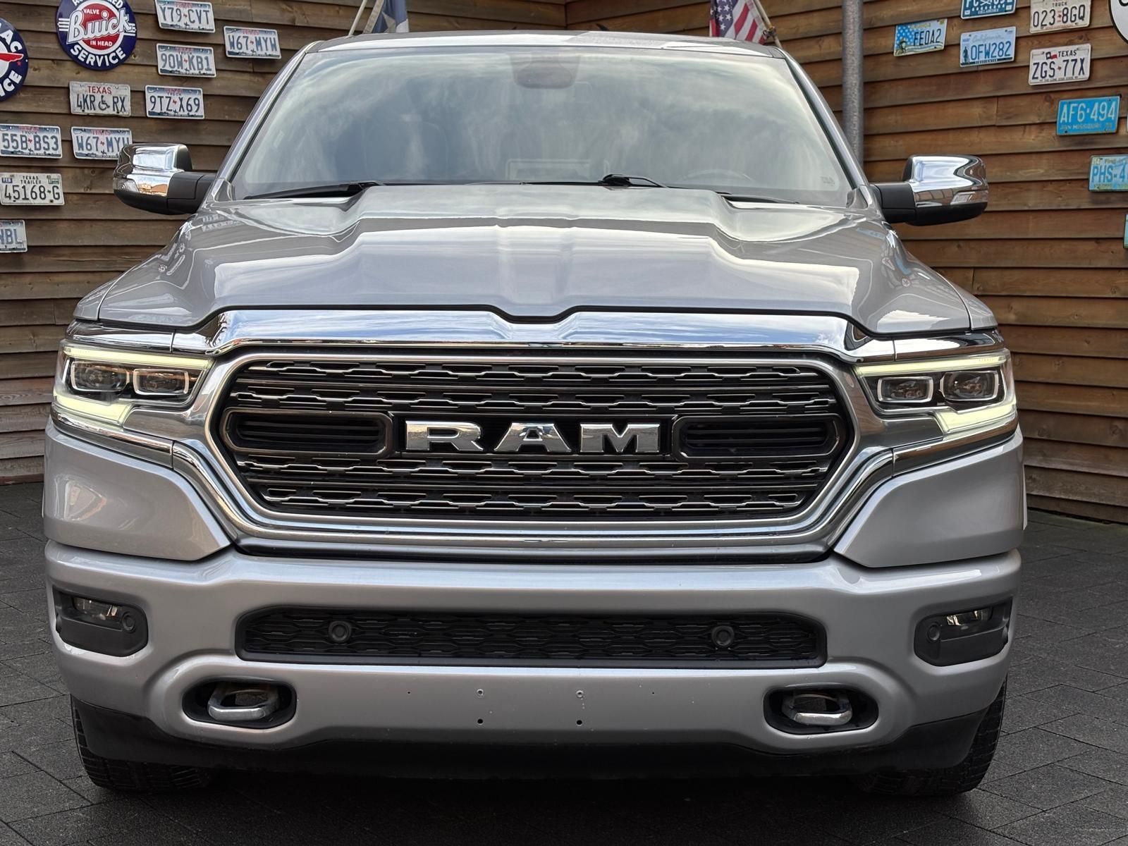 Dodge RAM 1500 5,7 Limited 4x4 LED Pano AHK Memory LPG