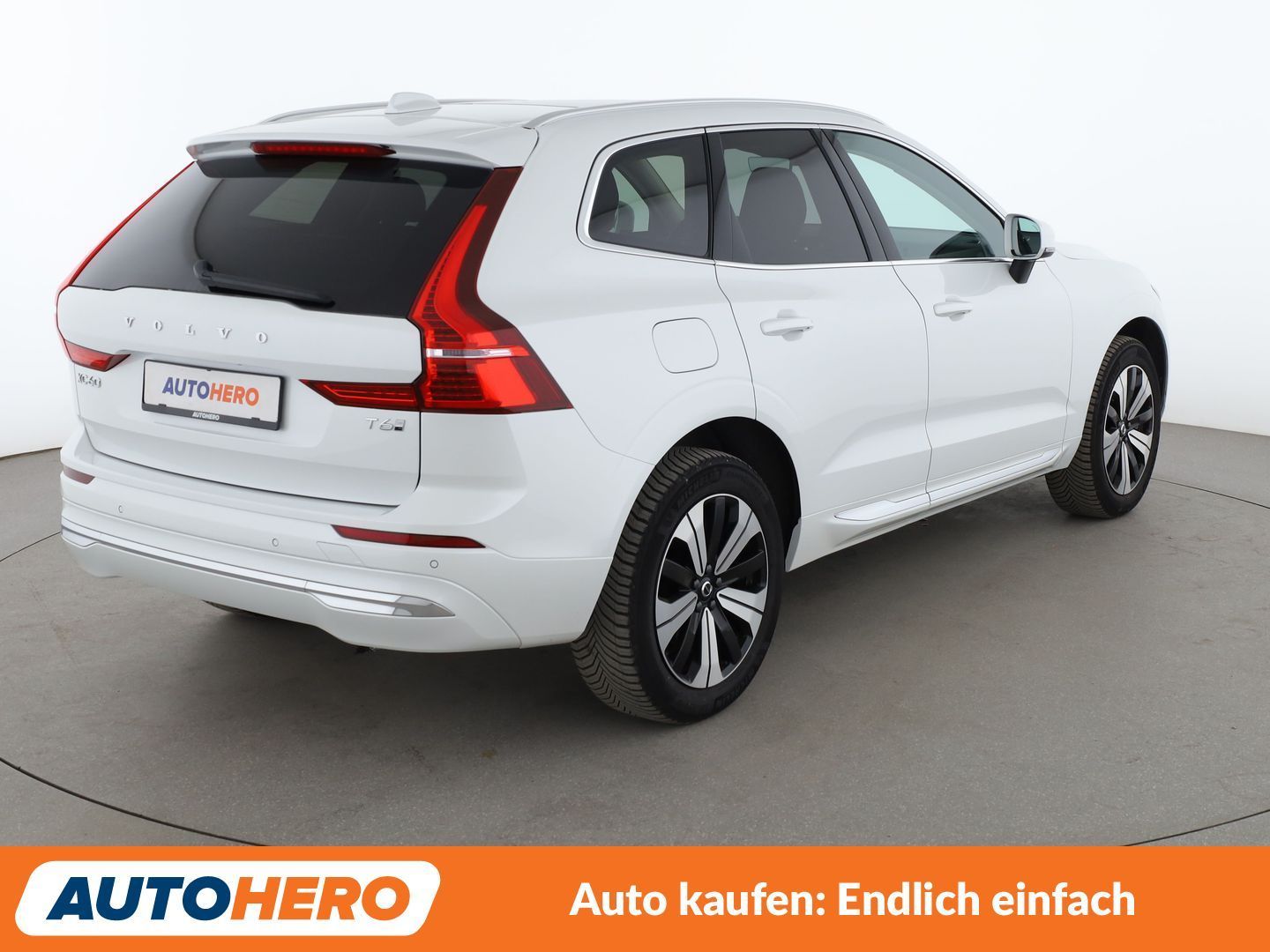 Volvo 2.0 T6 Recharge Plug-in Hybrid Plus Bright AWD