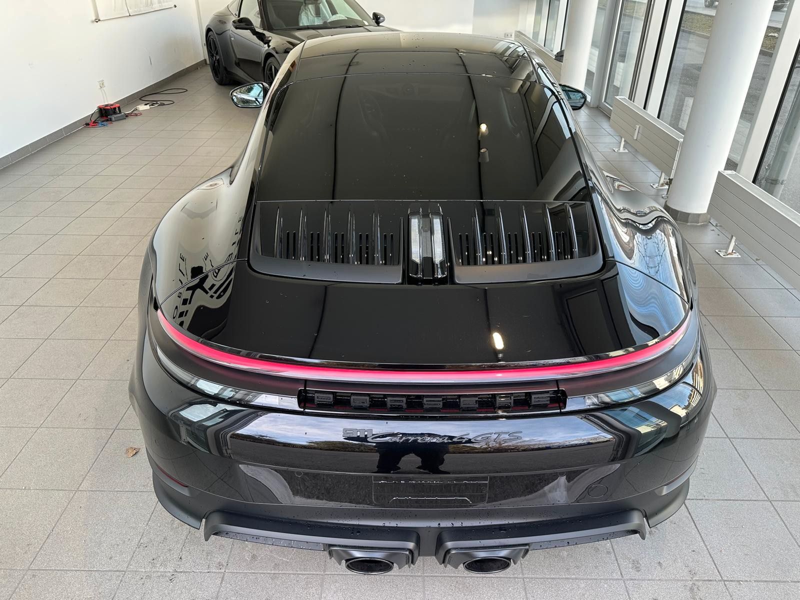 Porsche 992 Carrera 4 GTS Facelift/sw-sw/Carbon/18W/21