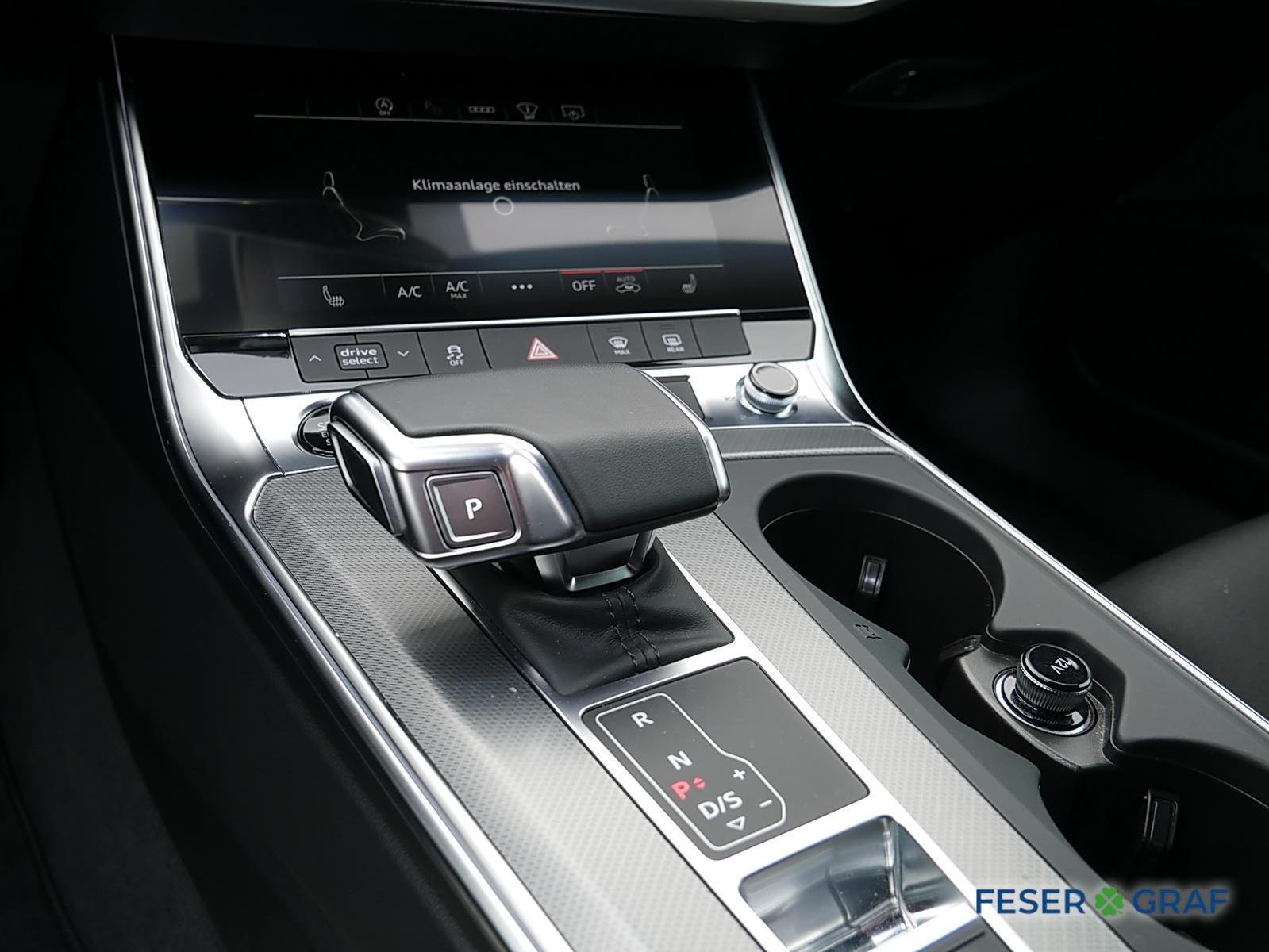 Audi A6 Avant 45 TFSI S line - Samsaru's Car Outlet