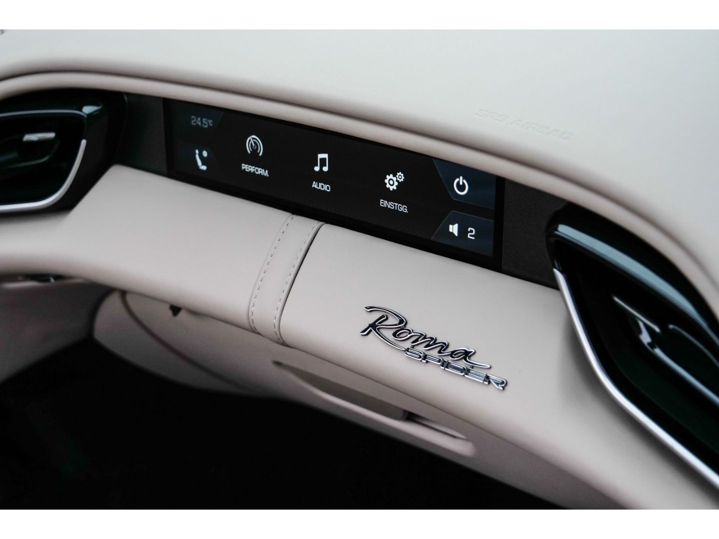 Ferrari Roma Spider - Samsaru's Car Outlet