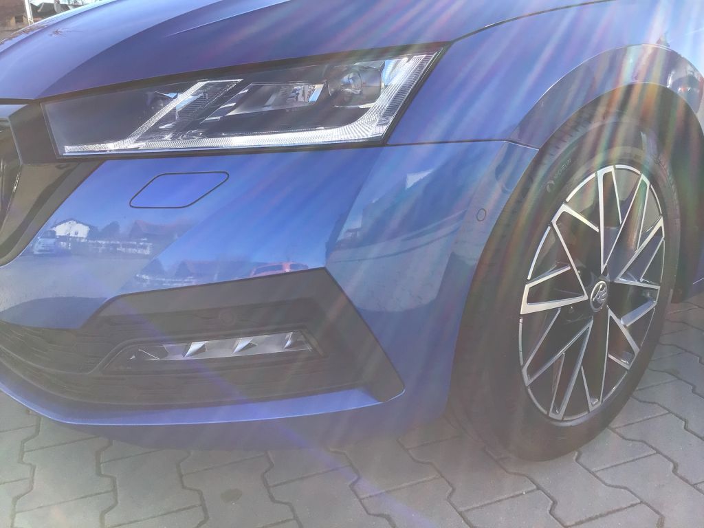 Skoda Octavia Combi 1.5 TSI Sportline - Samsaru's Car Outlet