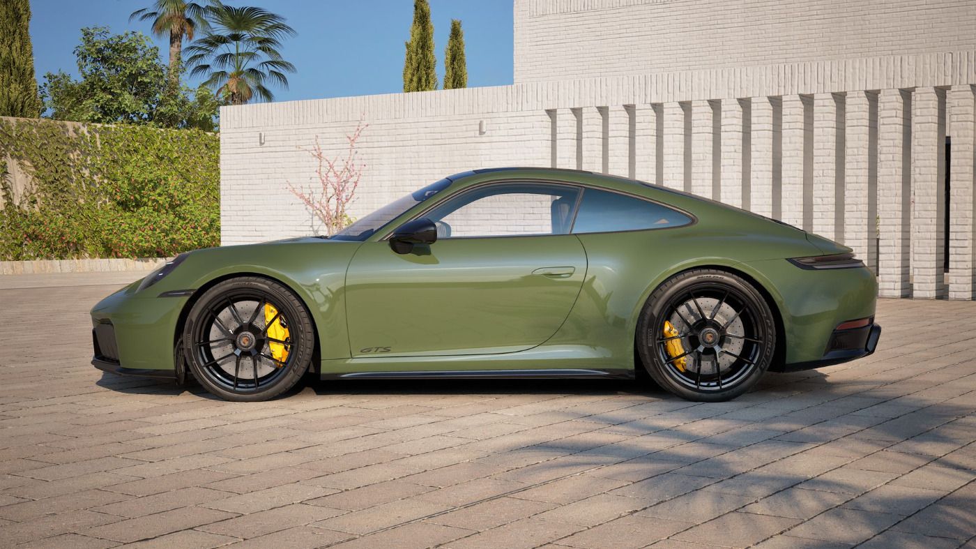 Porsche 992 (911) Carrera 4 GTS | PTS natooliv | PCCB |