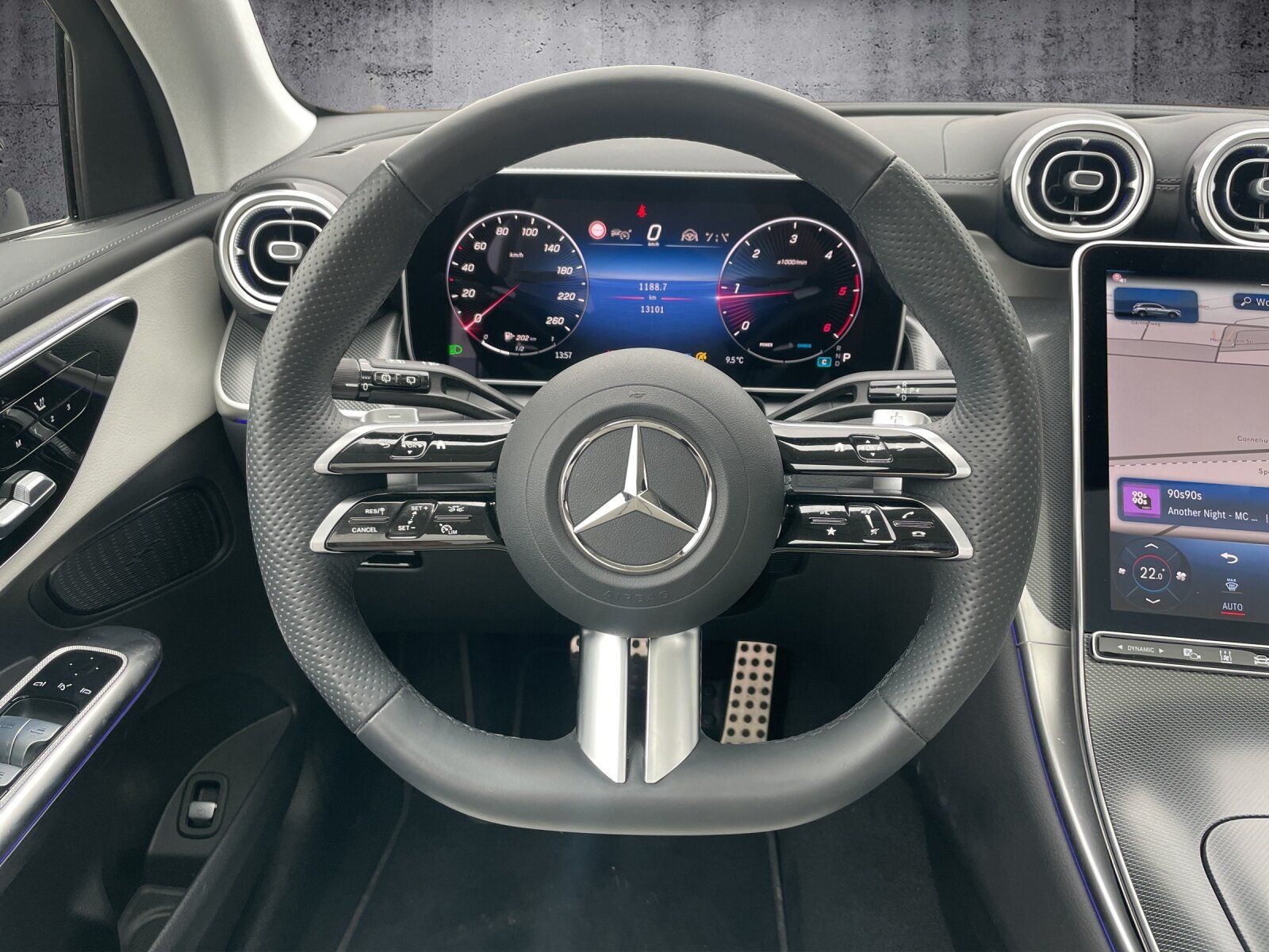 Mercedes-Benz GLC 450 d 4M AMG+DISTRO+STANDHZ+PANO+AHK+360°