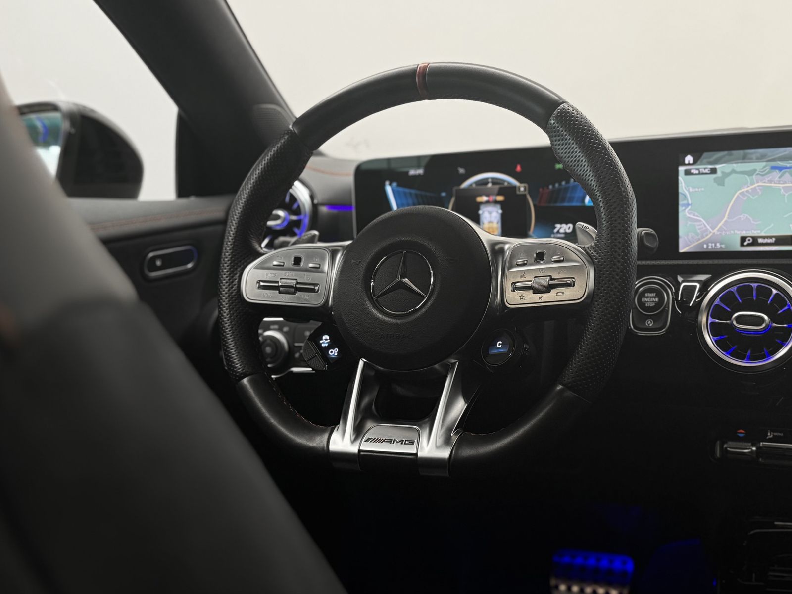 Mercedes-Benz CLA 35 AMG 4M Coupé - Samsaru's Car Outlet