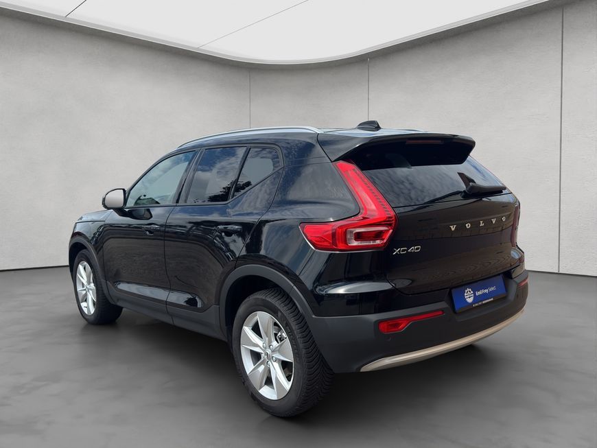 Volvo XC40 B3 DKG LED Google-Maps Kamera PDCv+h AHK