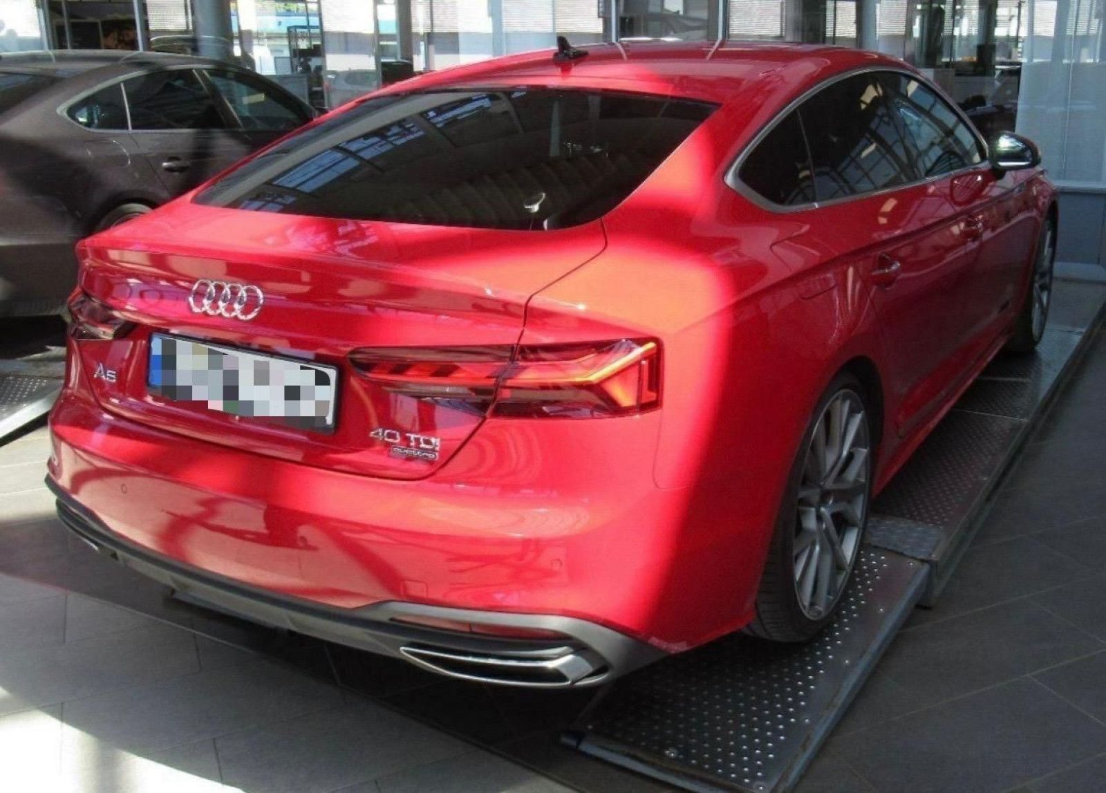 Audi A5 Sportback 40 TDI quattro - S LINE / VIRTUAL