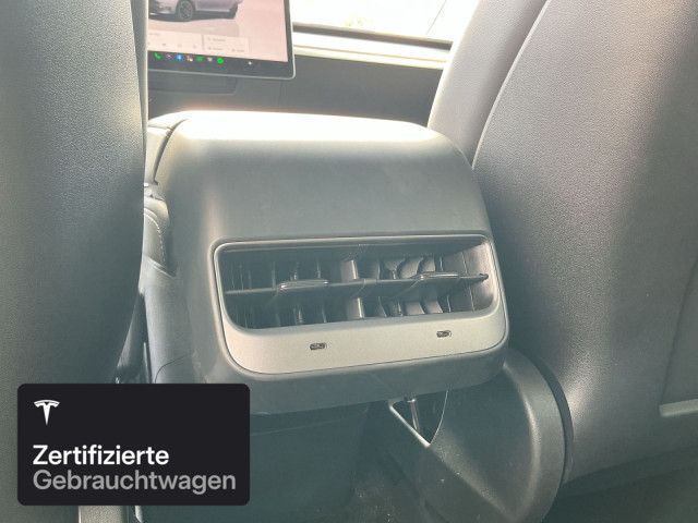 Tesla Model Y Performance