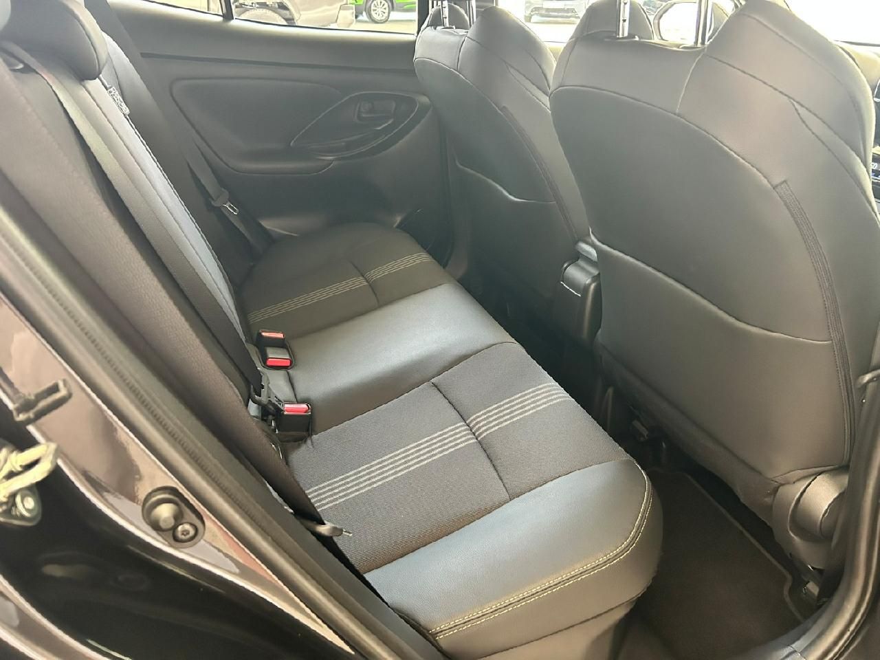 Toyota Yaris Cross Hybrid AWD-i Adventure Kamera C
