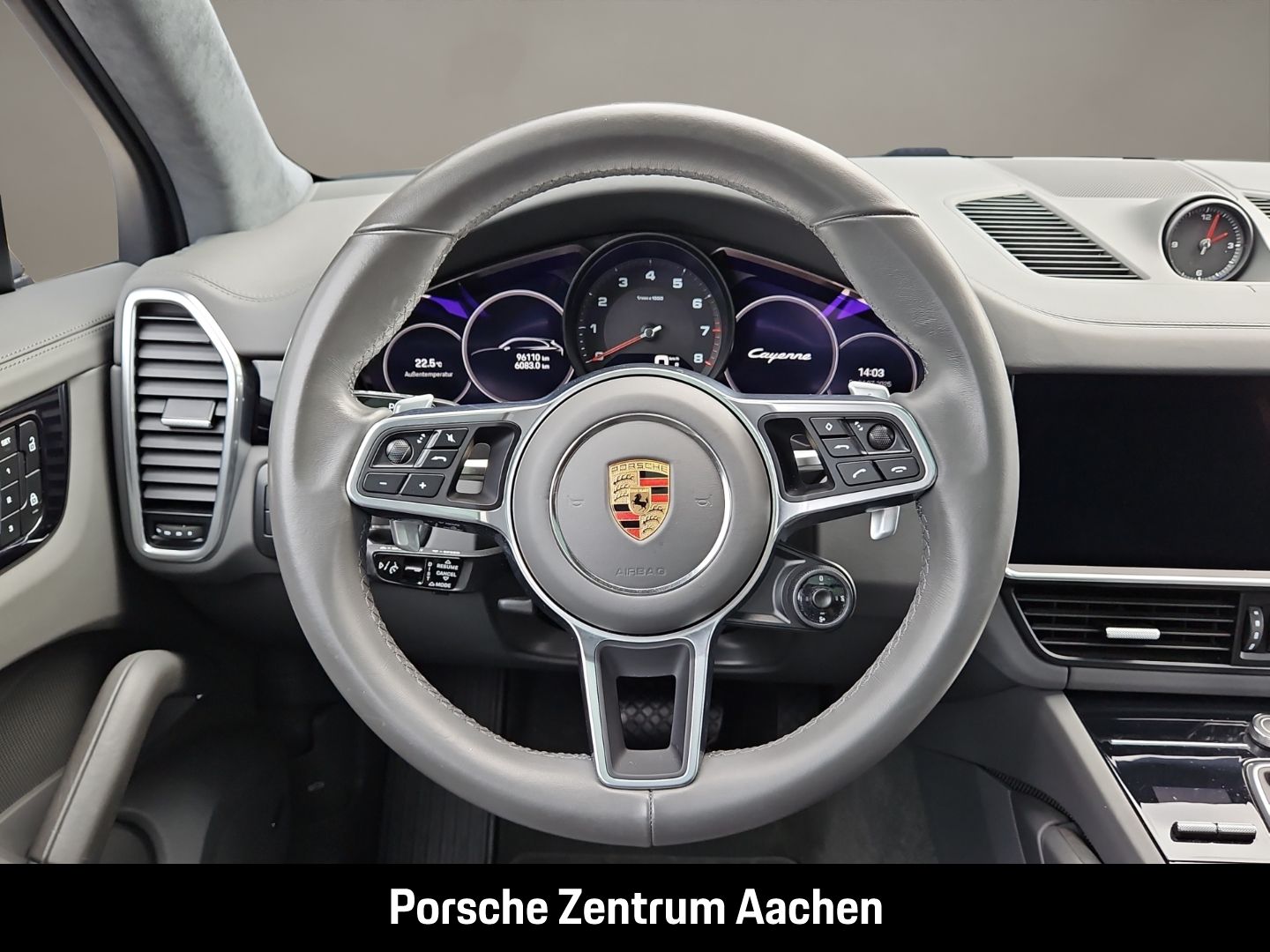 Porsche Cayenne Platinum Edition BOSE Sportabgasanlage