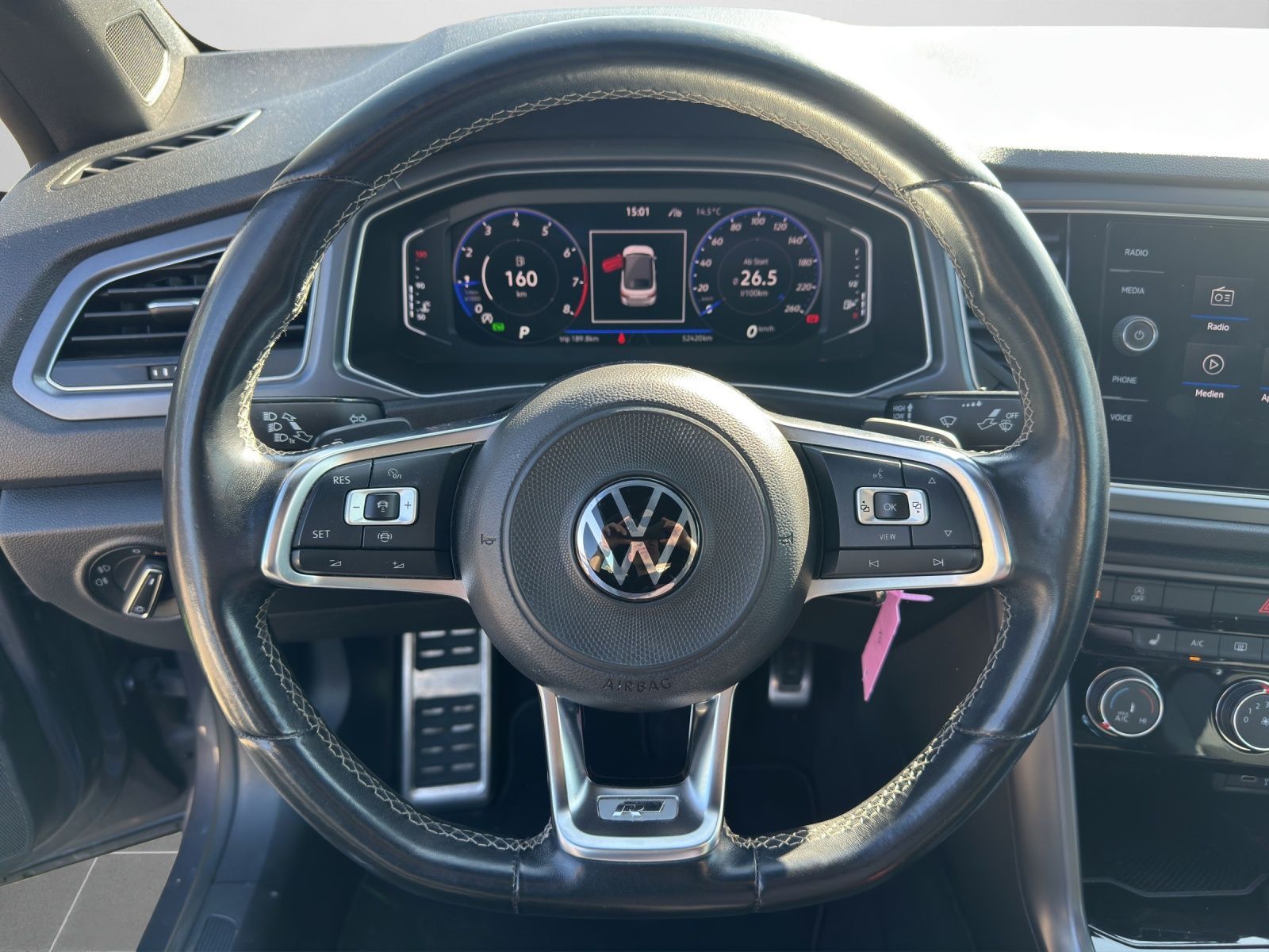 Volkswagen T-Roc R-Line 1.5 TSI DSG - Samsaru's Car Outlet