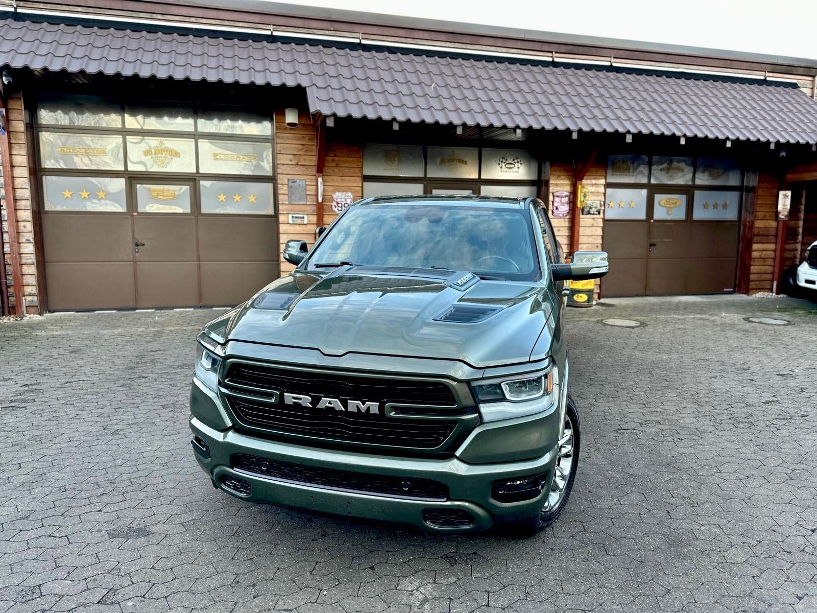 Dodge LARAMIE*5.7*LPG*AHK*NAVI*PDC*RAMBOX*GARANTIE*