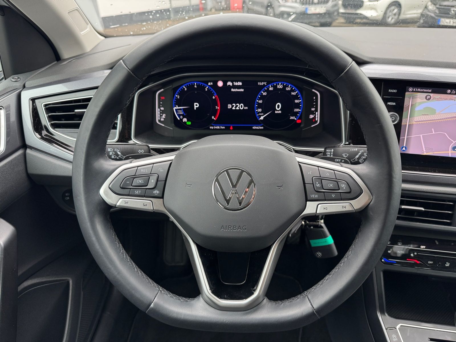 Volkswagen Taigo 1.0 TSI Style - Samsaru's Car Outlet