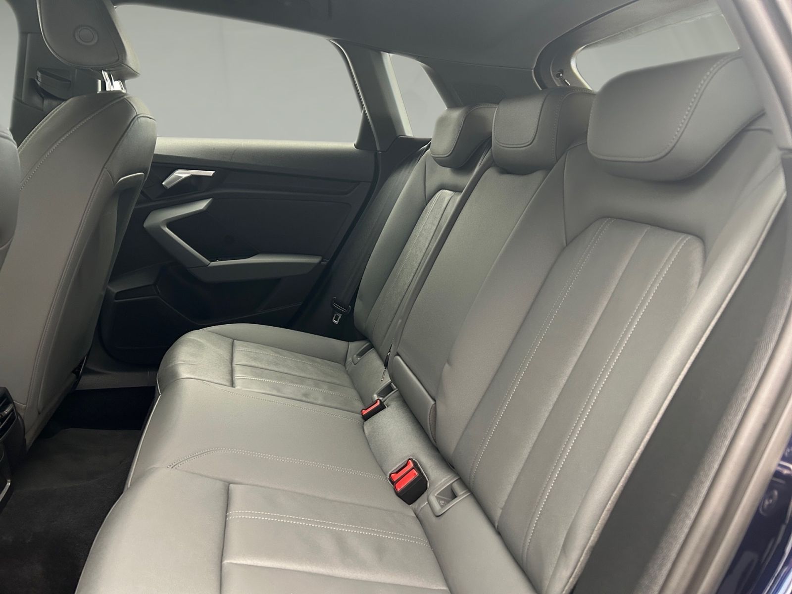 Audi A3 Sportback 40 TFSIe S tro - Samsaru's Car Outlet