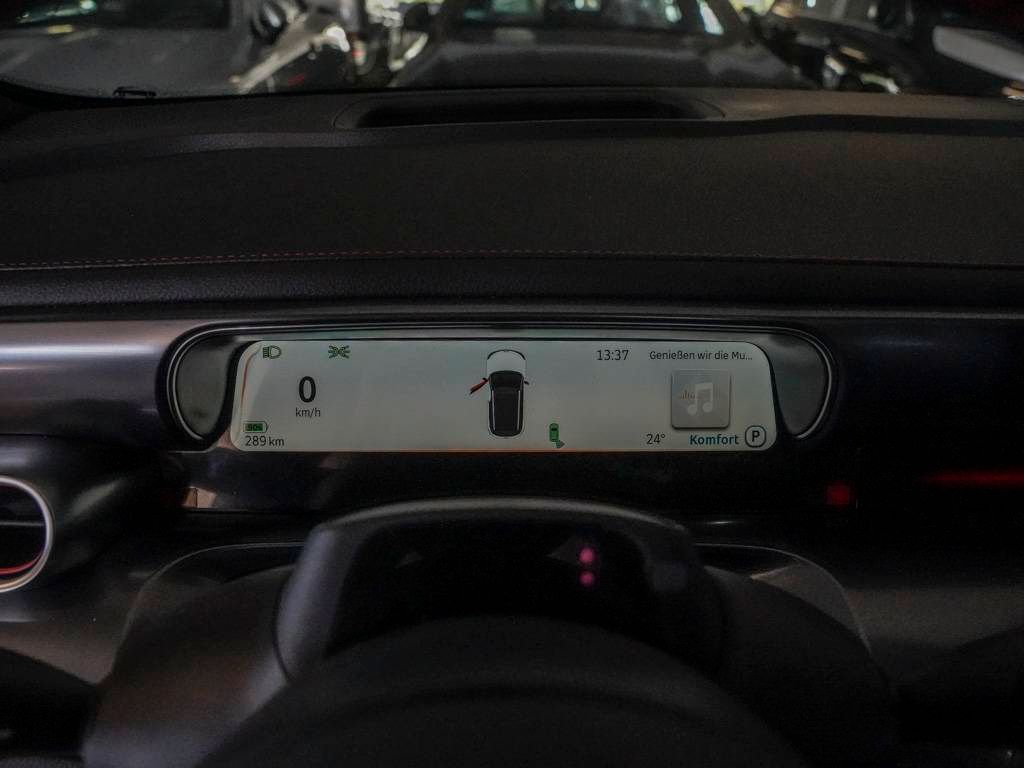 Smart #1 BRABUS-PANO-MEMORY-HEAD-UP-LED-KAM-SOUND