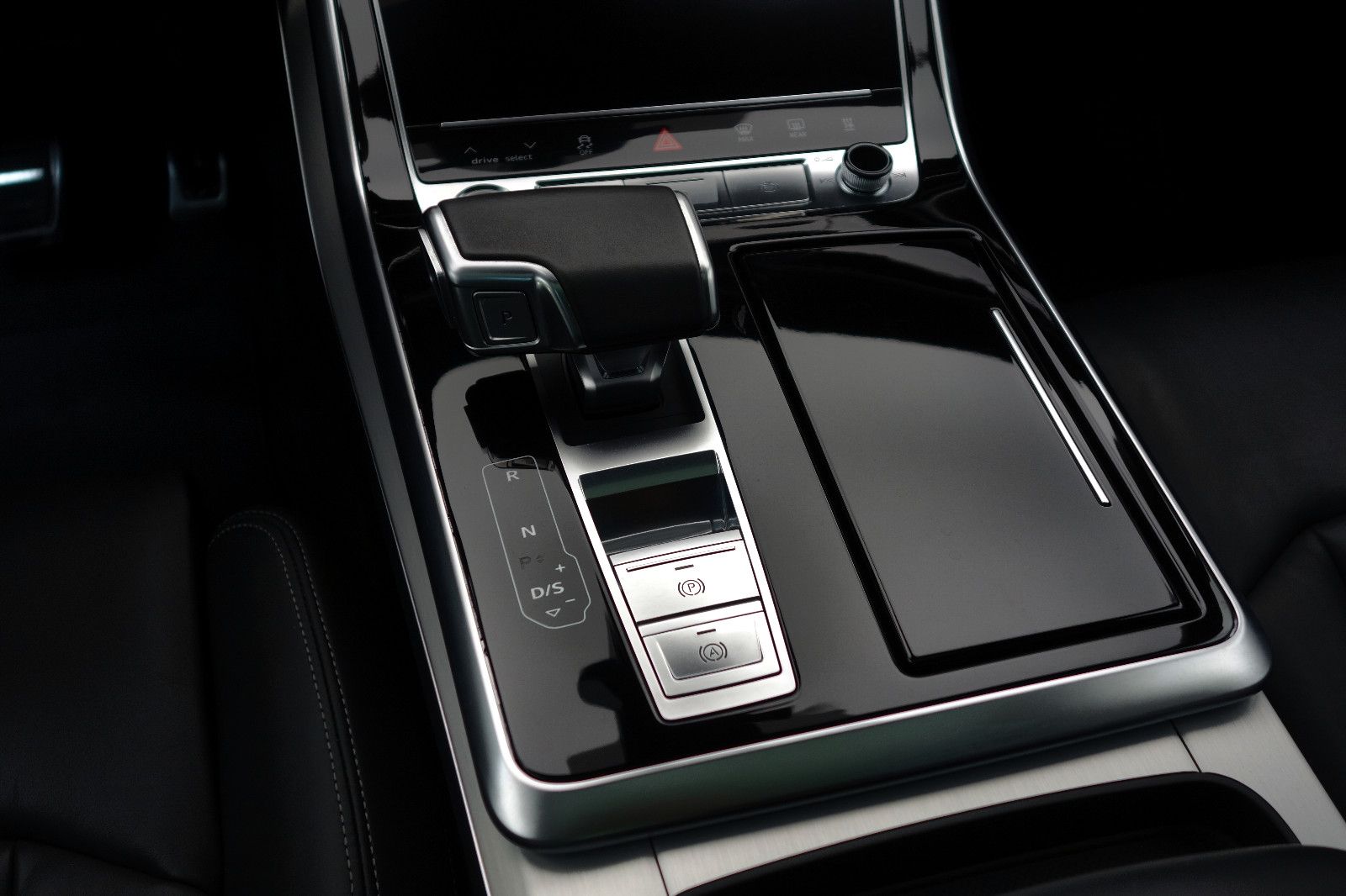 Audi Q7 50 TDI quattro S LINE BLACK+360°+PDACH+7SITZE