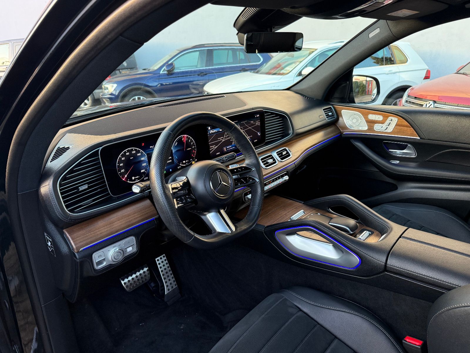 Mercedes-Benz GLE 350de 4Matic*AMG*ACC*PANO*Burmester*AHK*