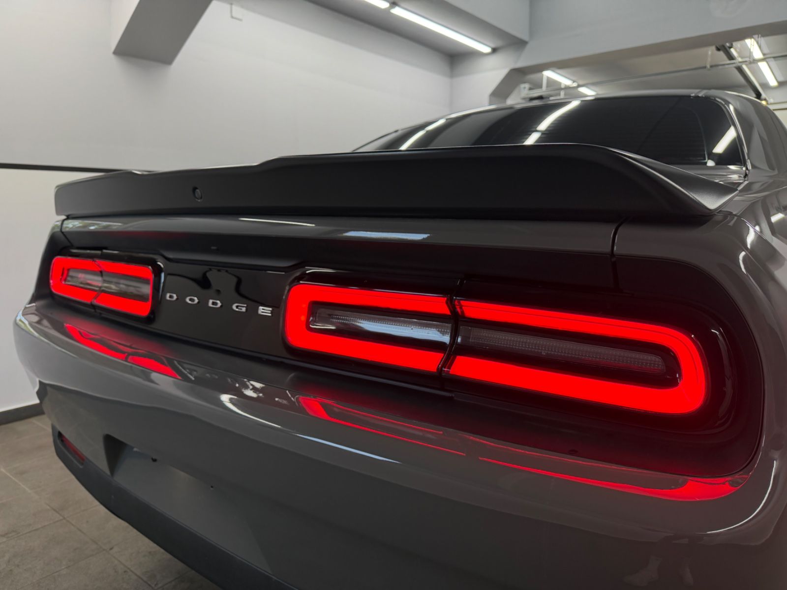 Dodge Challenger 5.7 R/T Blacktop Last Call/100db Klap