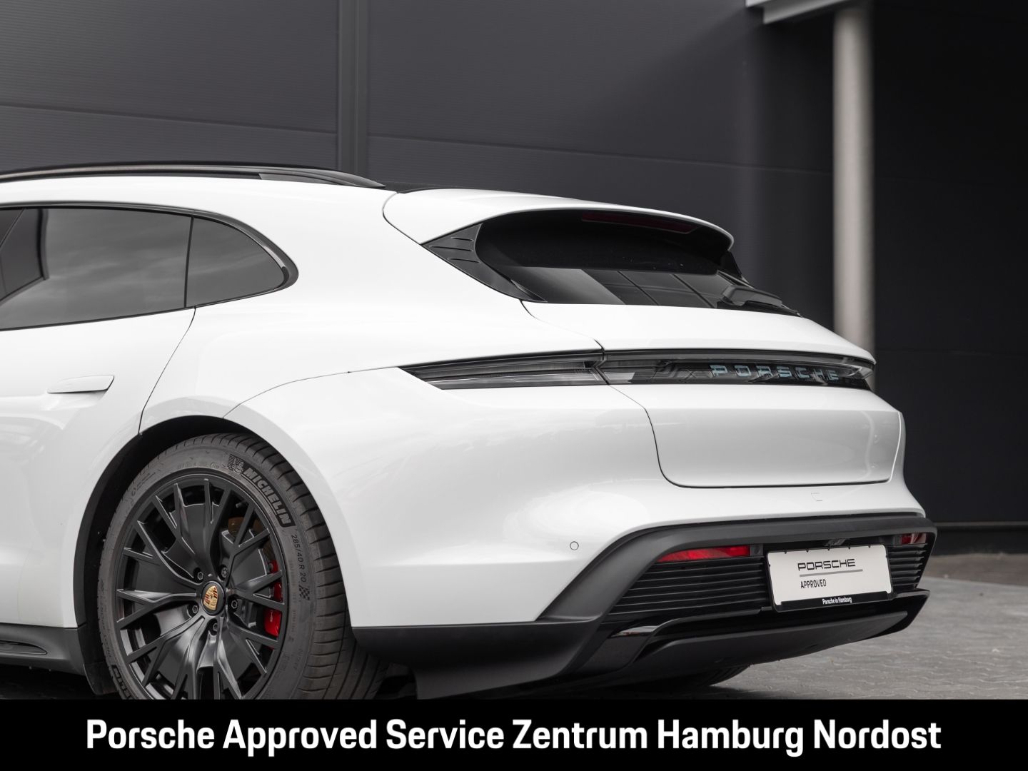 Porsche Taycan GTS Sport Turismo BOSE PDLS+ Surround