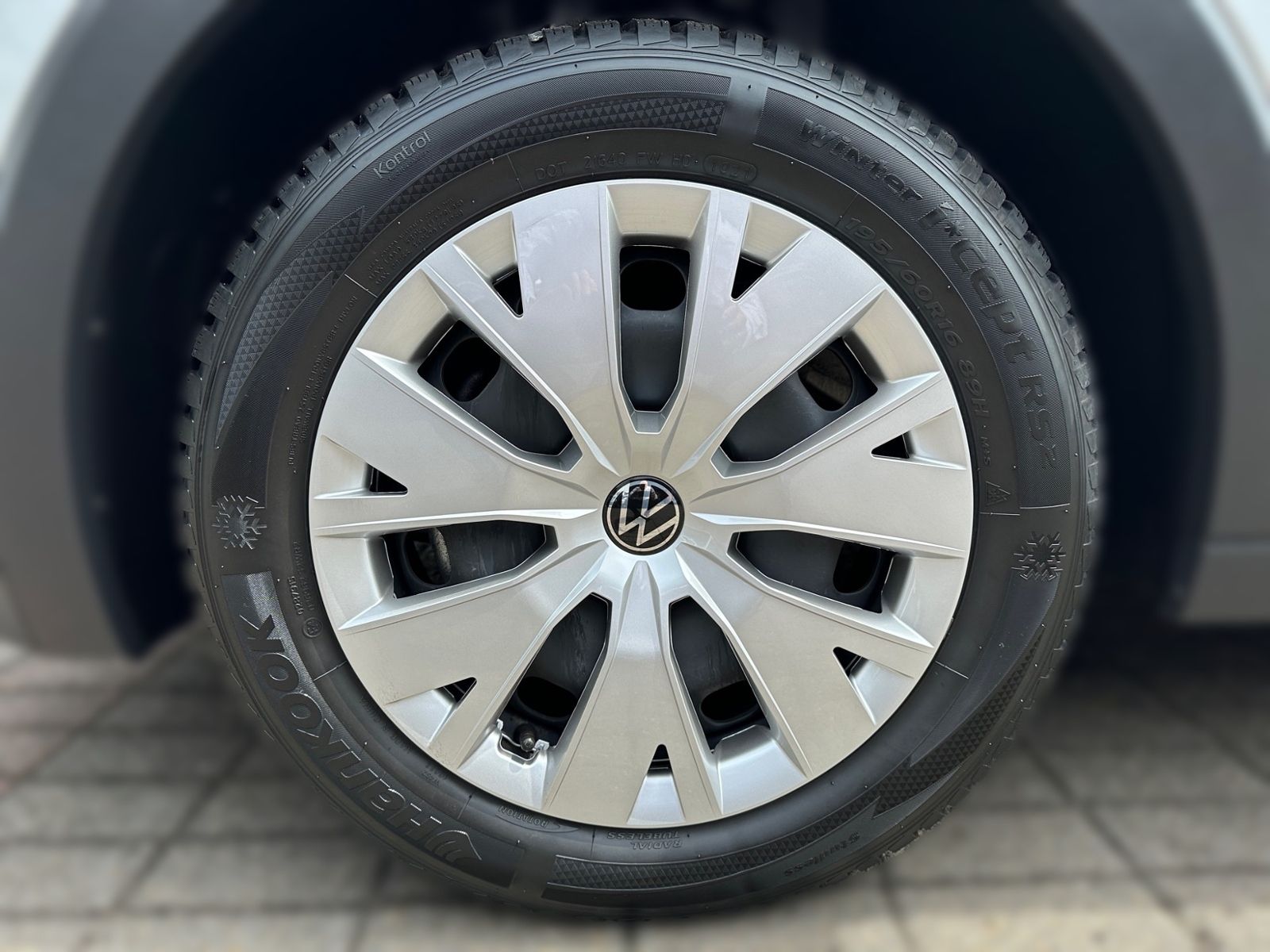 Volkswagen T-Cross 1.0 TSI STYLE - Samsaru's Car Outlet