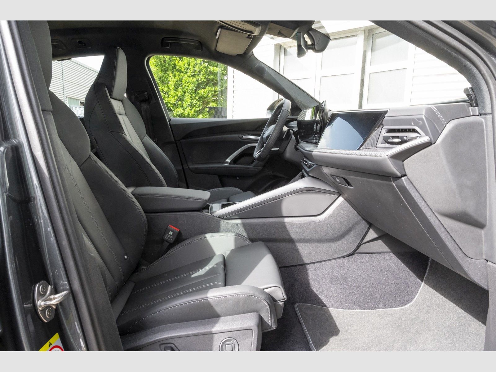 Audi Q5 Sportback TDI quattro S line - Samsaru's Car Outlet