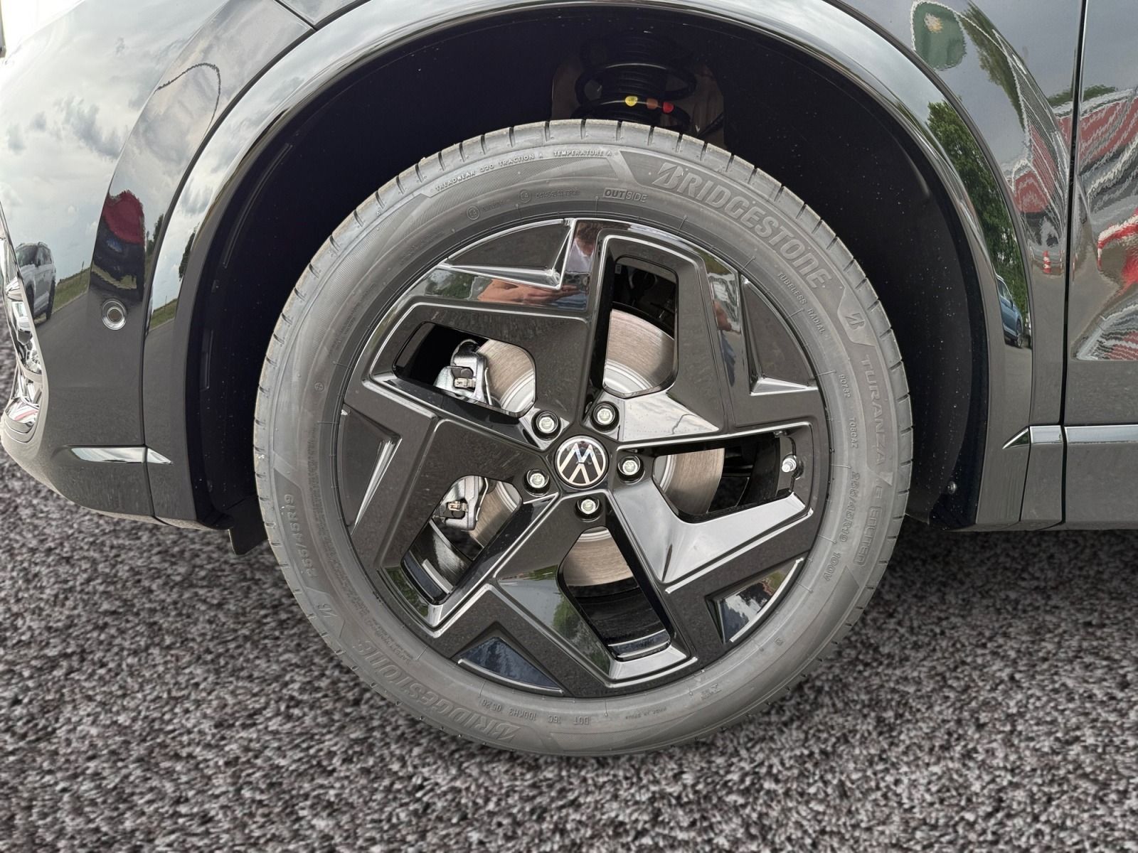 Volkswagen Tiguan R-Line 2,0 l TDI SCR *4MOTION*PANO*LEDER*