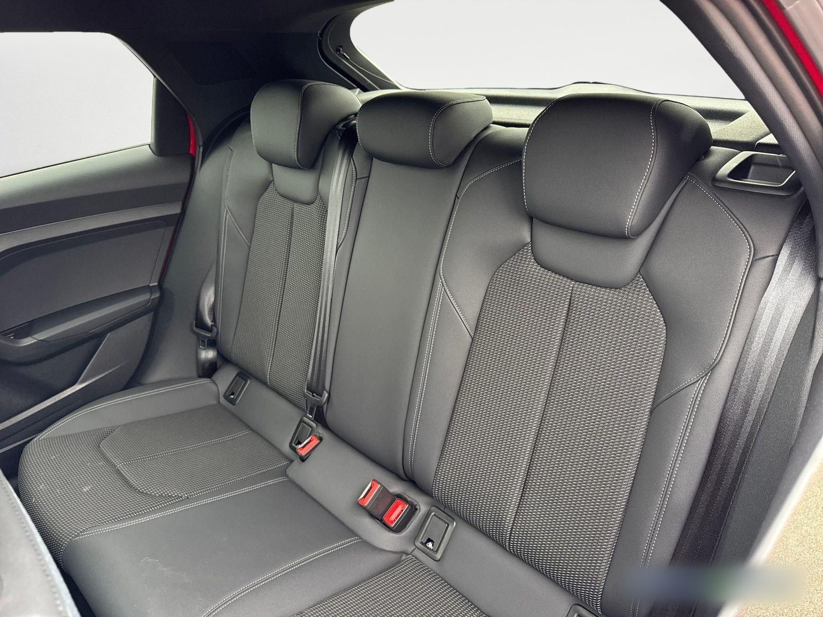 Audi A1 allstreet 35 TFSI S-tronic S line - Samsaru's Car Outlet