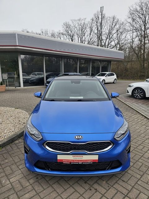 Kia Ceed 1.4 T-GDI Platinum Edition - Samsaru's Car Outlet