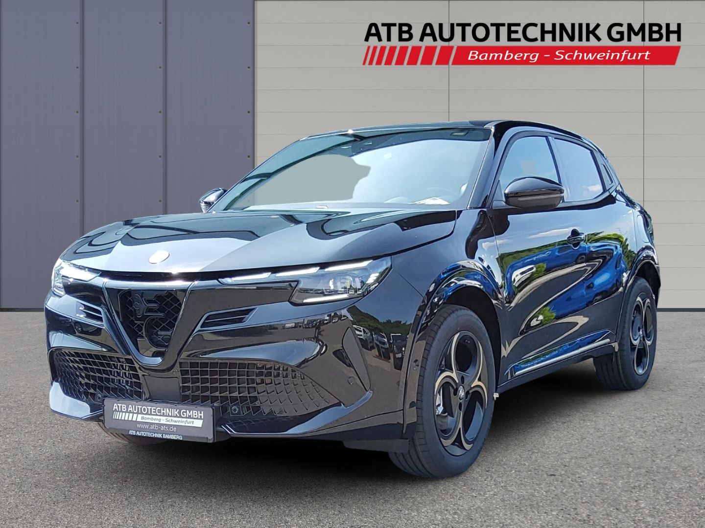 Alfa Romeo Junior Intensa Sondermodell, SHZ, Navi, 360°, 1,