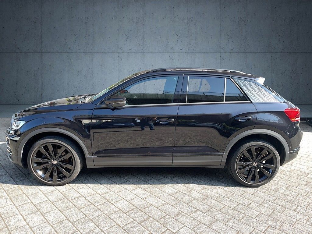 Volkswagen T-Roc 1.5 TSI Sport Black - Samsaru's Car Outlet
