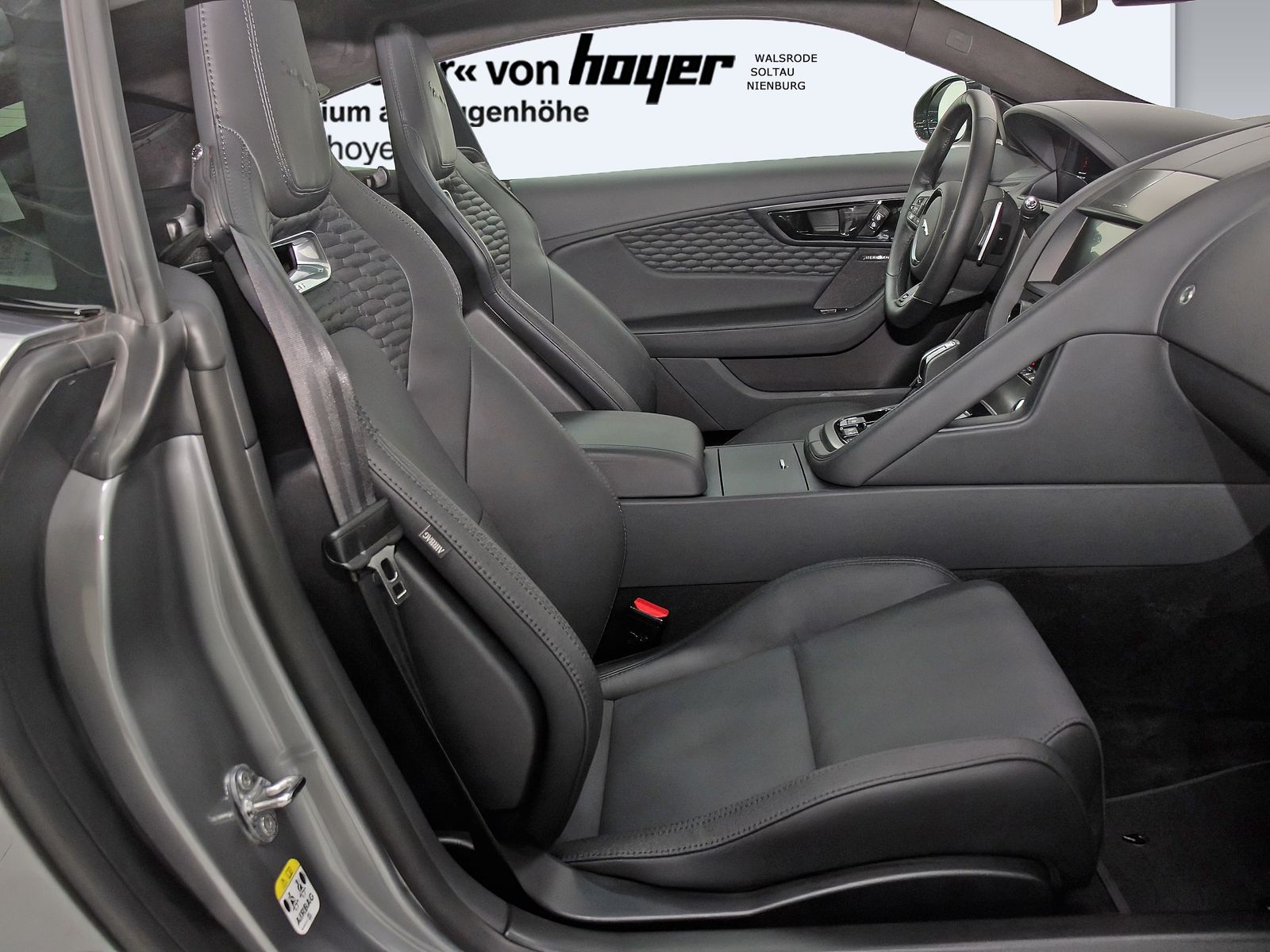 Jaguar F-Type Coupe P575 AWD R75 Pano DAB LED RFK PDC