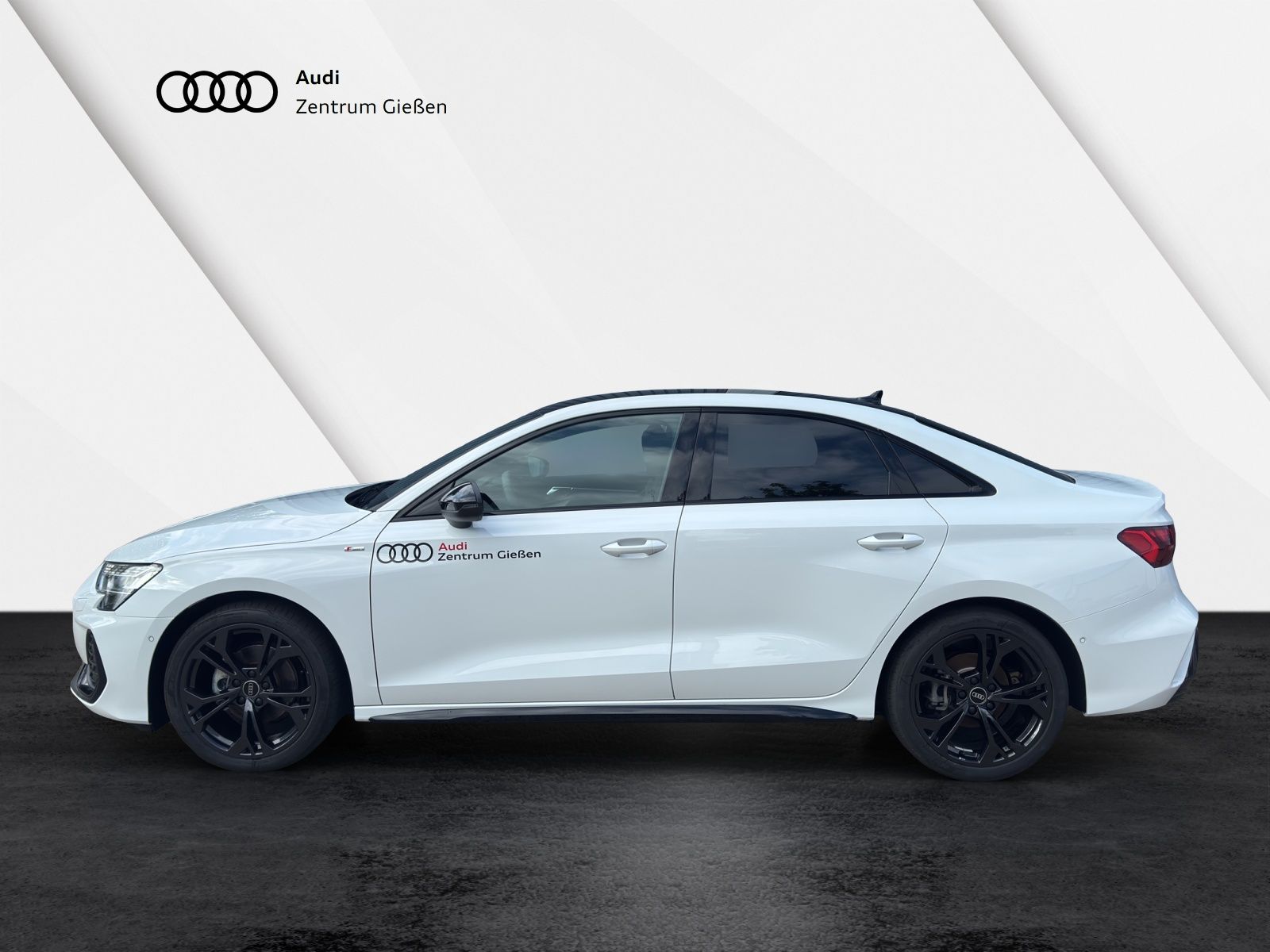 Audi A3 Limousine 35 TFSI S line Black HuD AHK SONOS