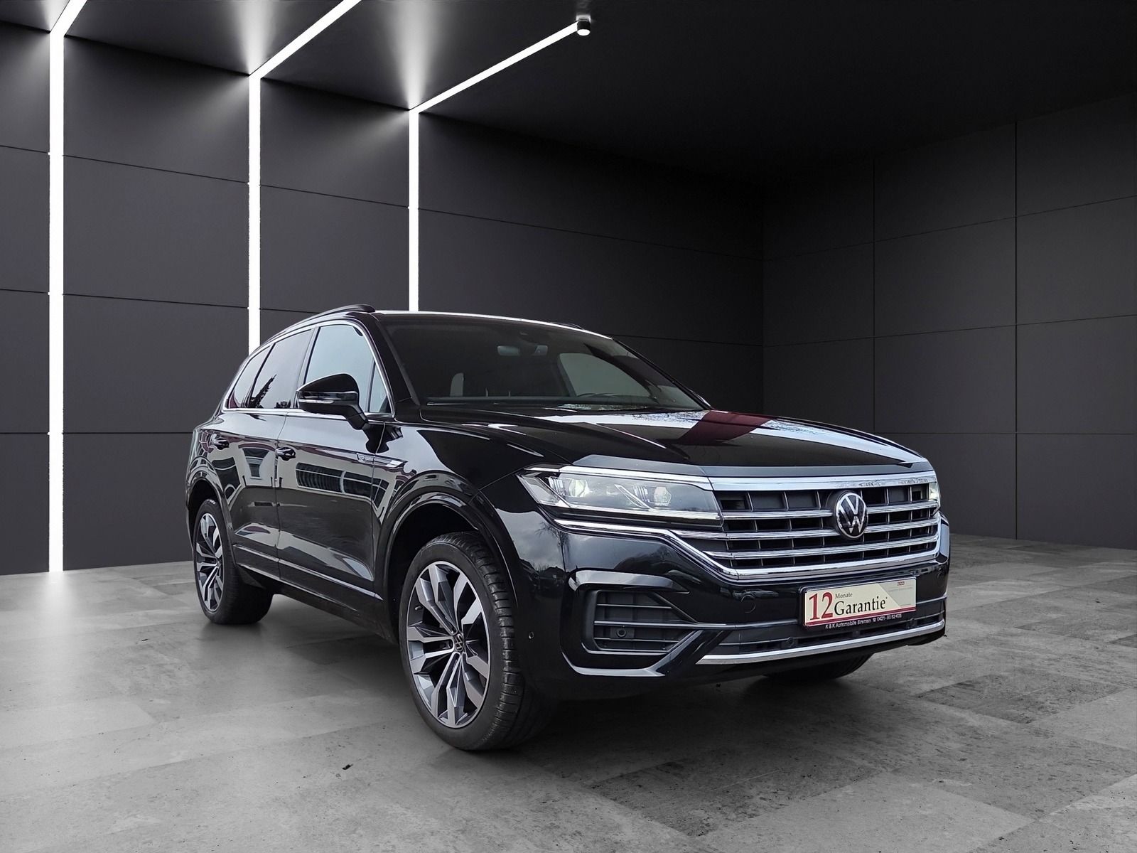 Volkswagen Touareg R-Line 4M PANO/HUD/IQ.LIGHT/21 ZOLL